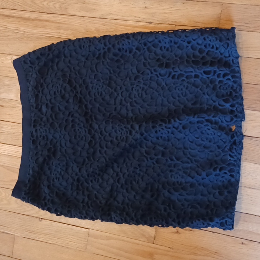 Banana Republic navy skirt size 4